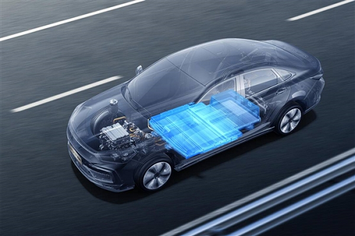 三部门联合发布公告调整新能源汽车技术要求,混动/增程车纯电动续航不得低于43公里