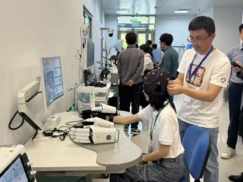 我国首个将脑机接口技术应用于临床的病房成立，由天坛医院联合国内多家科研机构共建